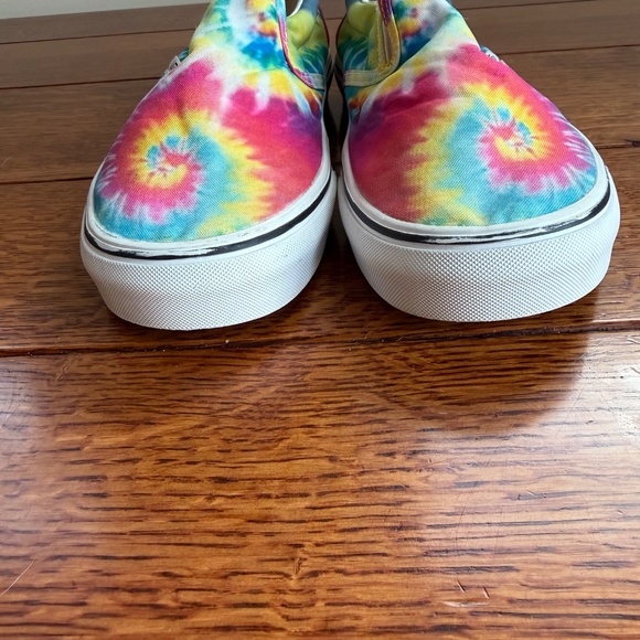 Vans tie-dyed multi-colored slip-on shoes. Women's 8.5, Men's 7. - Picture 6 of 8